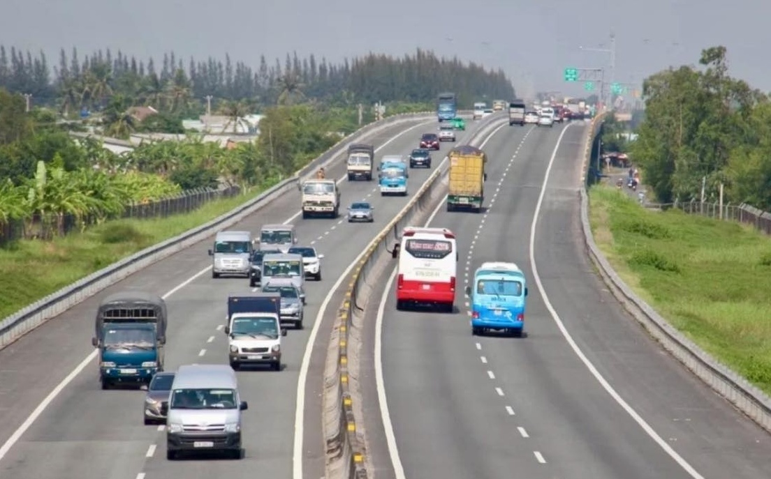 Bài kết: Làm gì để giảm thiểu TNGT trên cao tốc đường bộ?