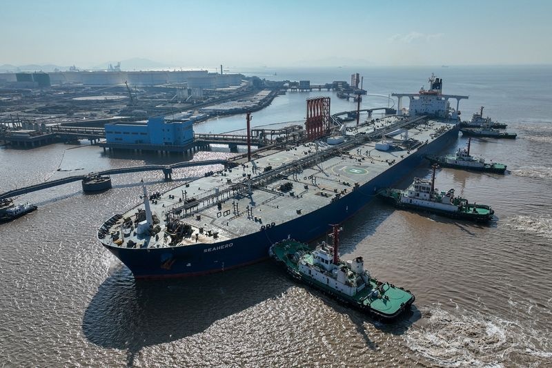 Phân tích dữ liệu nhập khẩu dầu thô của Trung Quốc