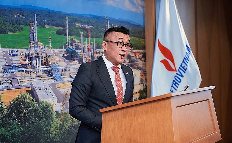 Phó Tổng Giám đốc Petrovietnam Phan Tử Giang phát biểu tại lễ ký kết.