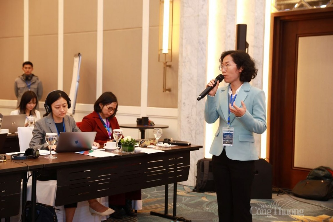 Bà Nguyễn Hồng Loan trả lời doanh nghiệp về cơ chế CBAM.