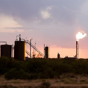 Texas kiện Chính phủ Mỹ về quy định khí thải metan đối với ngành dầu khí