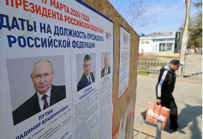 Người dân Nga bắt đầu đi bầu cử Tổng thống