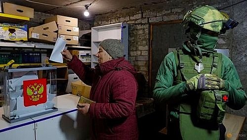 Bầu cử Tổng thống Nga: Tỷ lệ cử tri bỏ phiếu trực tuyến đạt 90%