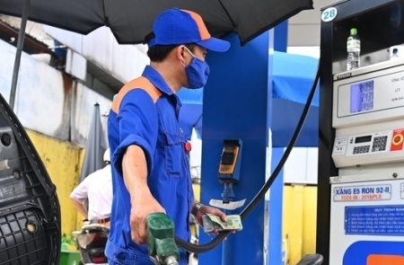 Bộ trưởng Bộ Tài chính phản hồi về mức giá xăng dầu vẫn còn cao