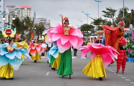 TP Hạ Long tổ chức nhiều sự kiện văn hóa, du lịch dịp 30/4-1/5