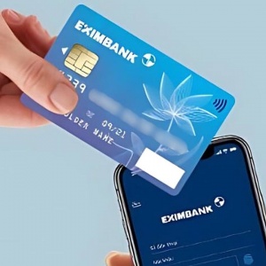 Yêu cầu Eximbank sớm làm rõ vụ nợ thẻ tín dụng 8,5 triệu thành 8,8 tỷ