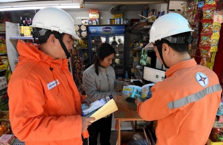 Hà Nội: Chủ động xây dựng kịch bản cấp điện cho năm 2024