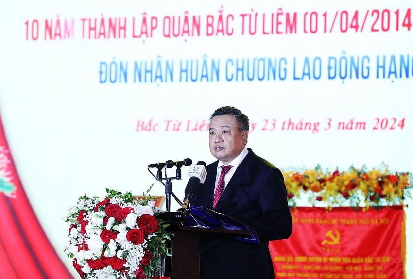 Chủ tịch UBND thành phố Hà Nội Trần Sỹ Thanh phát biểu tại lễ kỷ niệm.