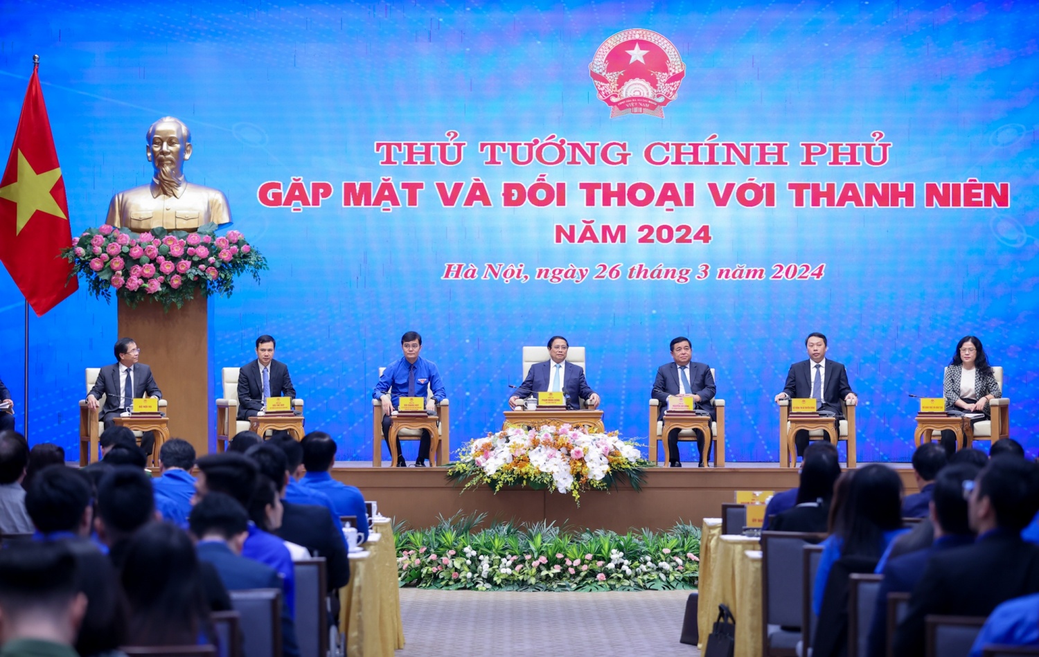 Thủ tướng Phạm Minh Chính chủ trì Hội nghị gặp mặt và đối thoại với thanh niên - Ảnh: VGP/Nhật Bắc
