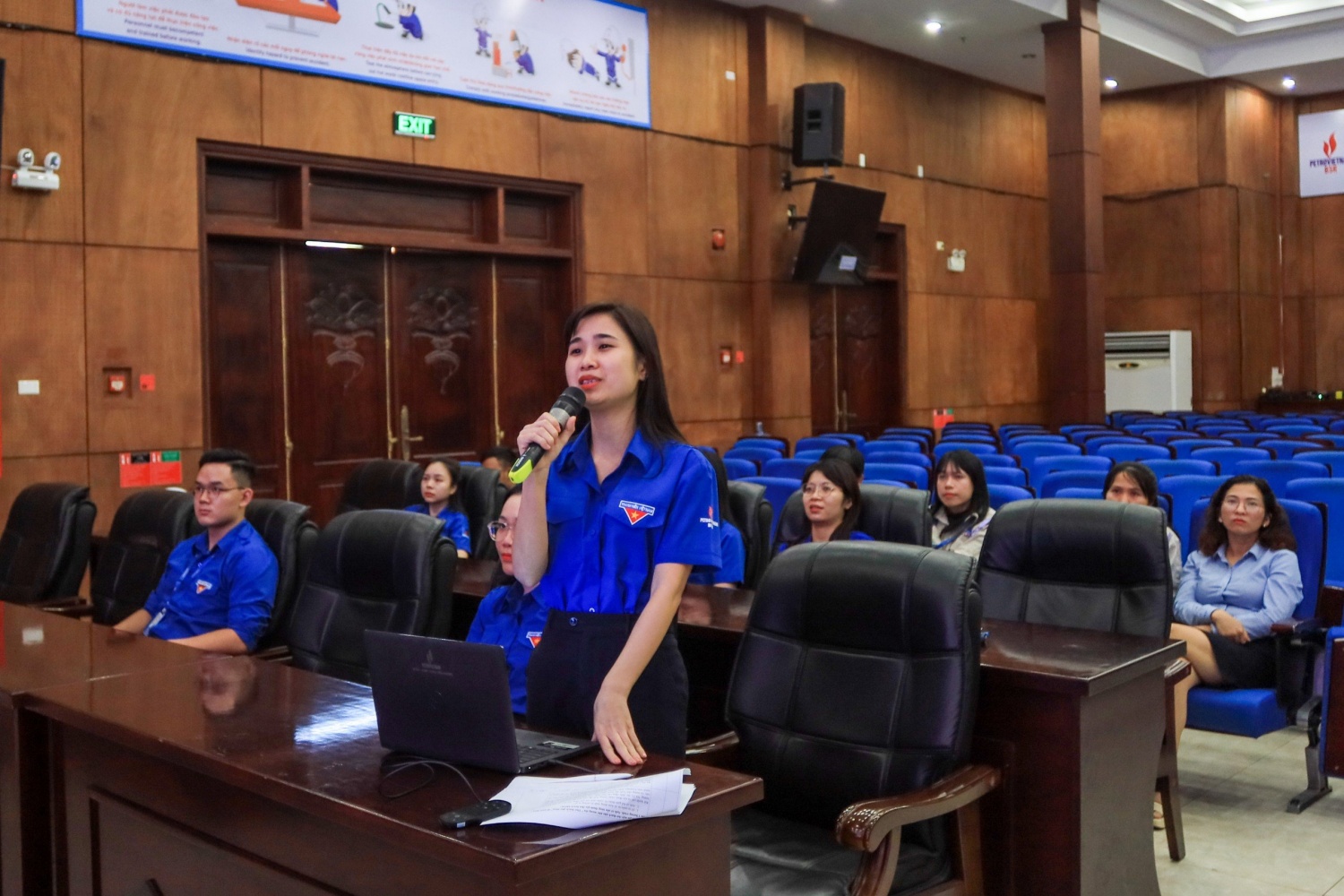 (LIVE) Tổng Giám đốc Petrovietnam Lê Ngọc Sơn đối thoại với đoàn viên, thanh niên Dầu khí về làm mới động lực cũ, bổ sung động lực mới