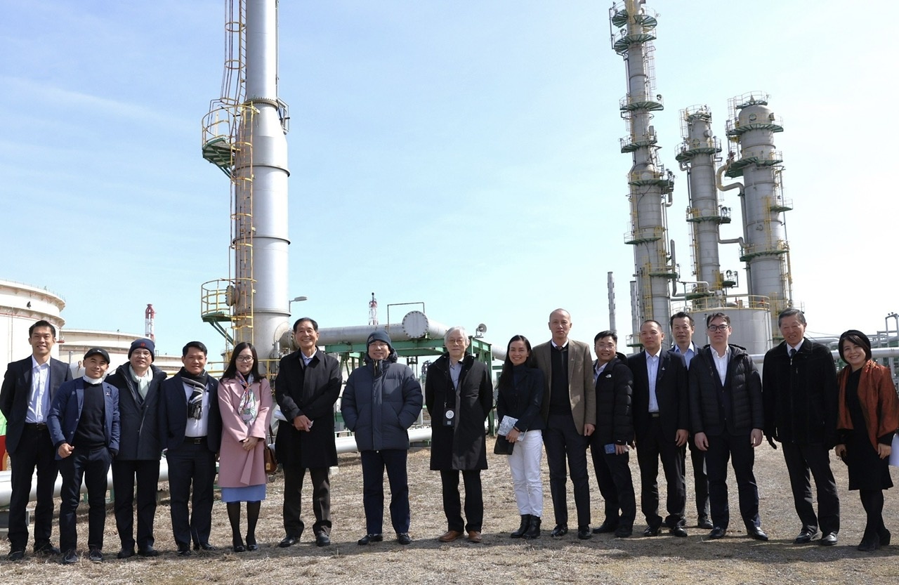 Petrovietnam tăng cường mối quan hệ hợp tác với các công ty Nhật Bản trong lĩnh vực lọc hóa dầu