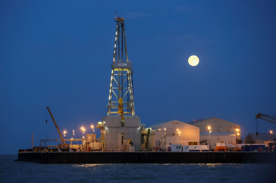 Nhà điều hành mỏ dầu khổng lồ Kazakhstan phủ nhận báo cáo tràn dầu