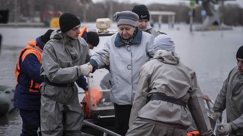 Lũ lụt đe dọa tính mạng hàng nghìn người ở miền nam nước Nga