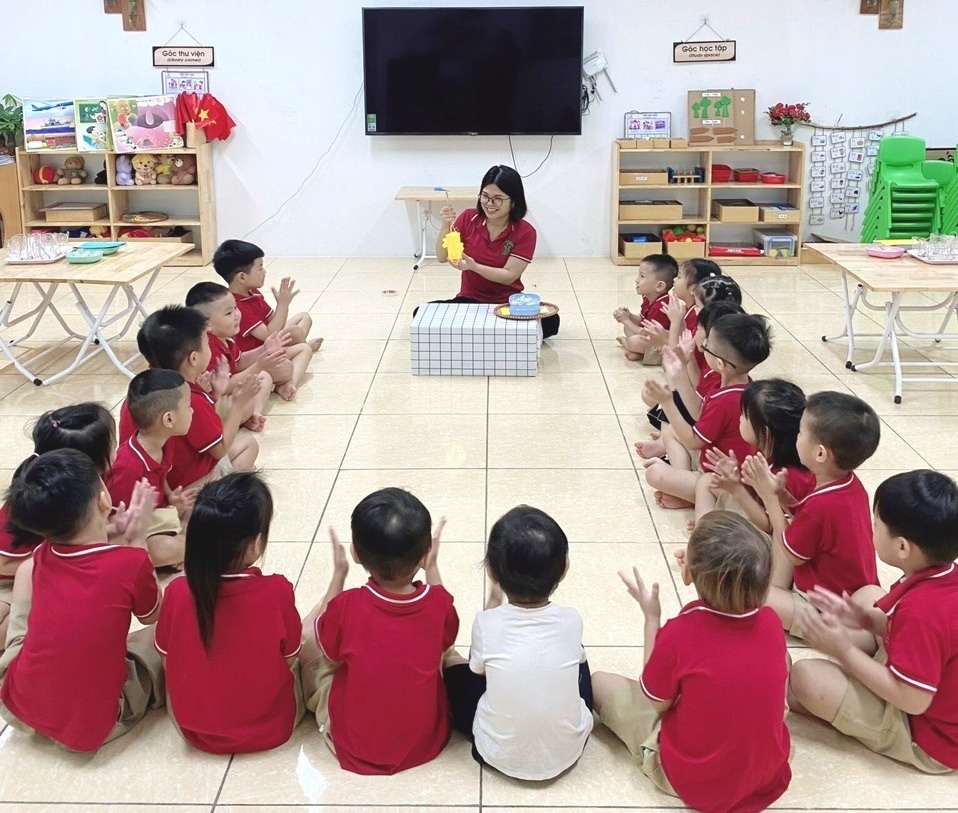 Hà Nội tuyển sinh mầm non, lớp 1, lớp 6 theo hình thức trực tuyến