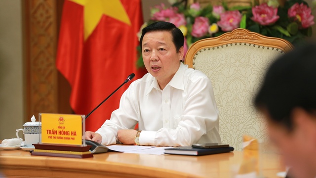 Phó Thủ tướng Trần Hồng Hà: Điện mặt trời mái nhà cần được ưu tiên, khuyến khích phát triển