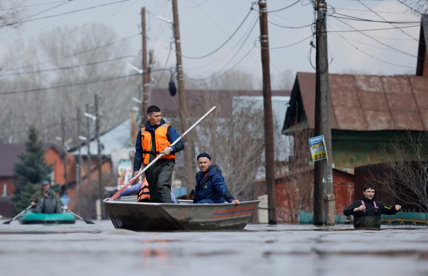 Người dân Nga chống chọi với trận lũ lụt kinh hoàng