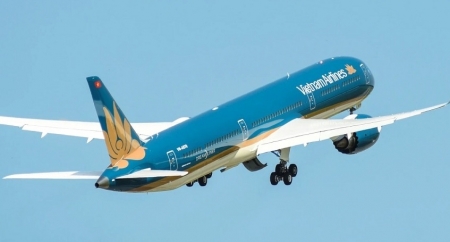 Vietnam Airlines bổ sung hơn 100 chuyến bay phục vụ dịp nghỉ lễ 30/4 - 1/5