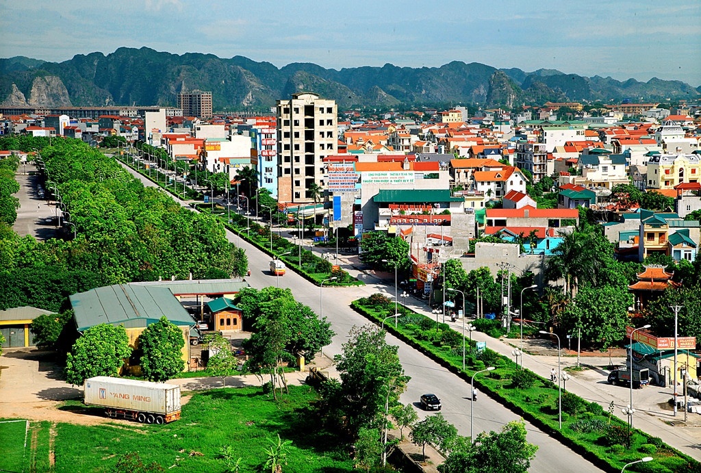 Tin bất động sản ngày 12/4: Ninh Bình tiếp tục đấu giá 366 lô đất