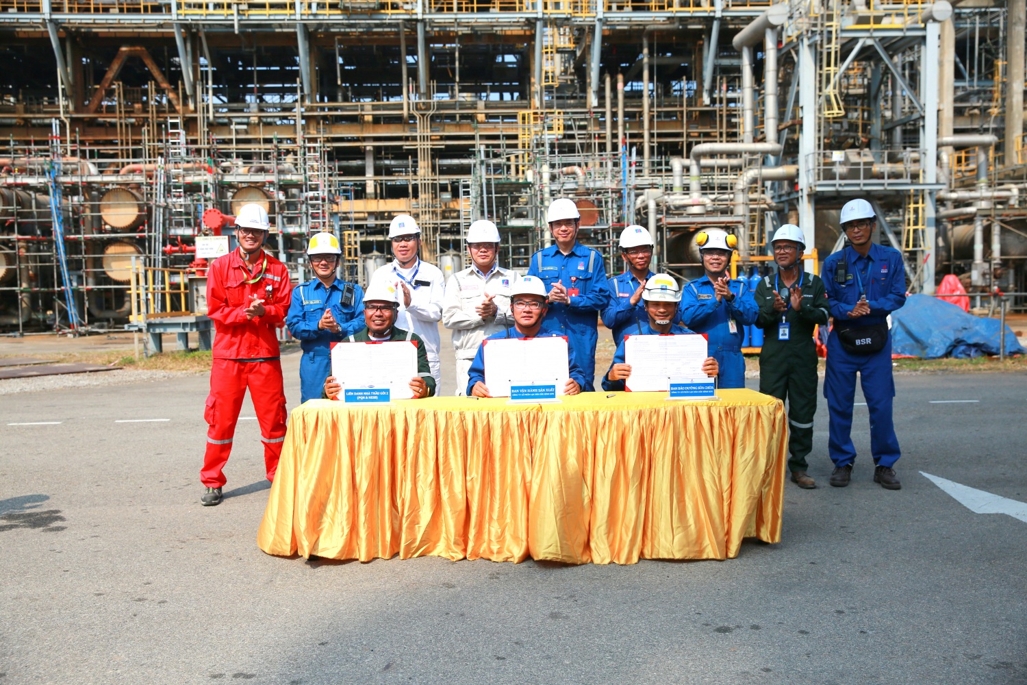 Liên danh nhà thầu PTSC Quảng Ngãi - Newwin Engineering hoàn thành công tác bảo dưỡng cơ khí và bàn giao phân xưởng Chưng cất dầu thô