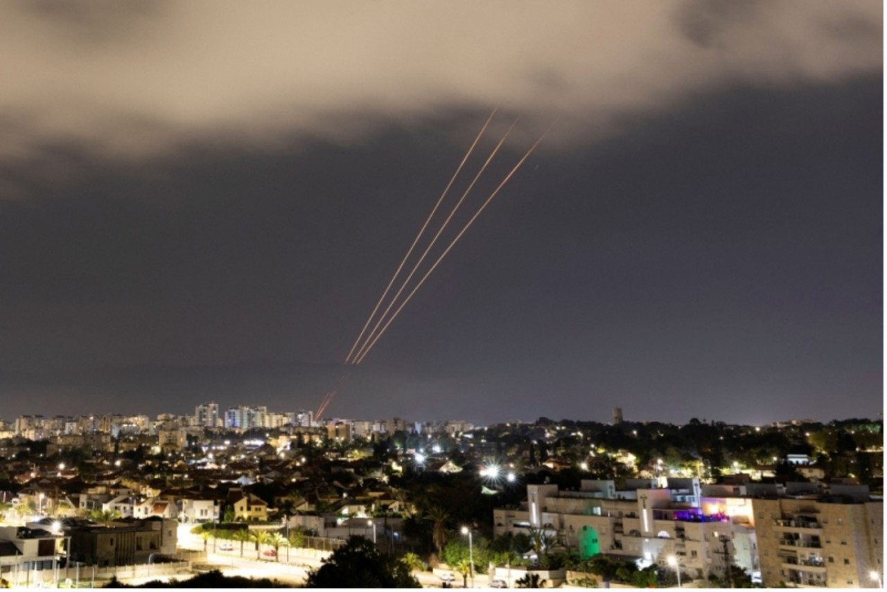 Xung đột Iran-Israel: Các nước phản ứng về mối đe dọa an ninh ‘cấp độ mới’ và mục đích reo rắc hỗn loạn sân sau