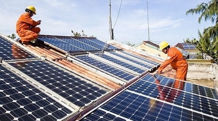 Sắp có cơ chế chính sách hỗ trợ cho điện mặt trời mái nhà tại nhà dân, cơ quan, khu công nghiệp