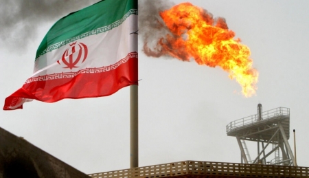 Iran: Mỹ không thể cản trở việc khai thác và xuất khẩu dầu của nước này