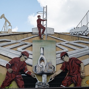 Vì sao Mỹ giảm nhẹ trừng phạt dầu mỏ Venezuela?