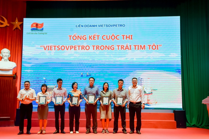 Vietsovpetro tổ chức Lễ phát động Tháng hành động về ATVSLĐ và Tháng Công nhân năm 2024