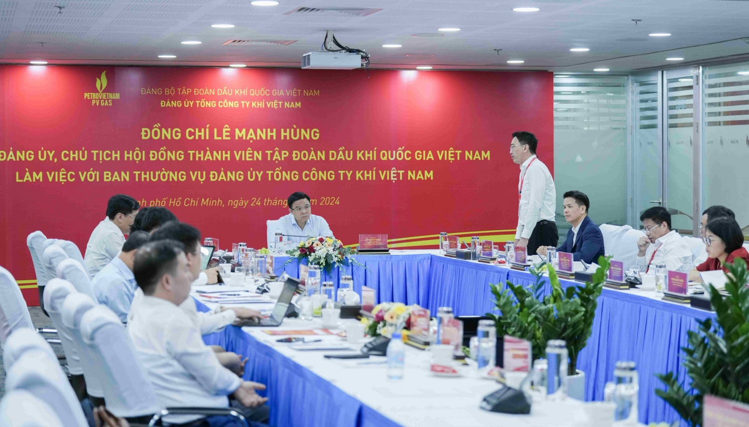  H2. Đồng chí Nguyễn Thanh Bình - Bí thư Đảng ủy, Chủ tịch HĐQT PV GAS báo cáo