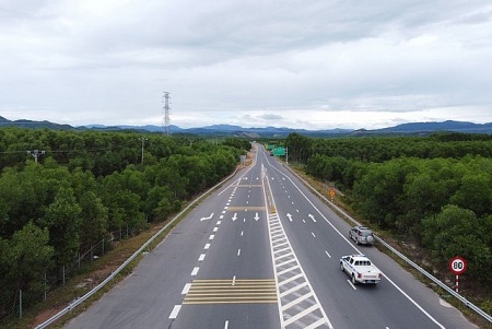 Phê duyệt Dự án mở rộng cao tốc Bắc - Nam phía Đông đoạn La Sơn - Hòa Liên