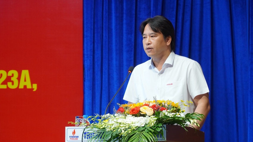 Bế giảng và trao bằng tốt nghiệp Lớp Trung cấp Lý luận Chính trị K123A khóa học 2023-2024 Bế giảng và trao bằng tốt nghiệp lớp Trung cấp Lý luận chính trị K123A, khóa học 2023-2024
