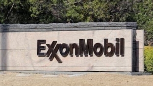 Exxon đang chờ được bật đèn xanh cho thỏa thuận trị giá 60 tỷ USD vào tháng 6