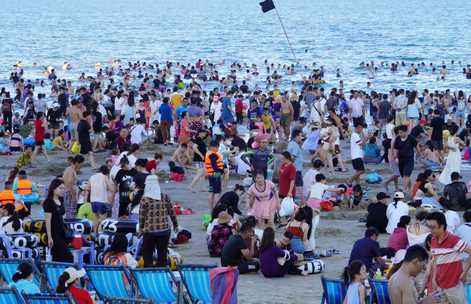 Hơn 143.000 lượt khách du lịch đến Bà Rịa - Vũng Tàu trong ngày thứ hai nghỉ lễ