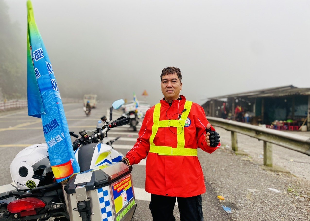  Anh Hoàng Minh Tuấn đam mê Mô tô từ năm 2008 và luôn đồng hành cùng các cuộc đua xe đạp trên mọi miền Tổ quốc