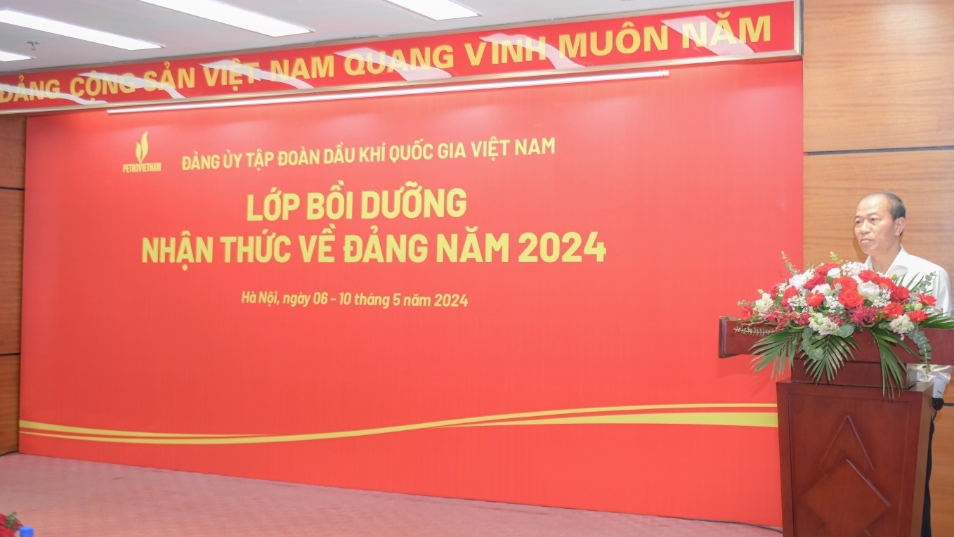 Petrovietnam khai giảng Lớp bồi dưỡng nhận thức về Đảng năm 2024 (lớp thứ 2) khu vực Hà Nội