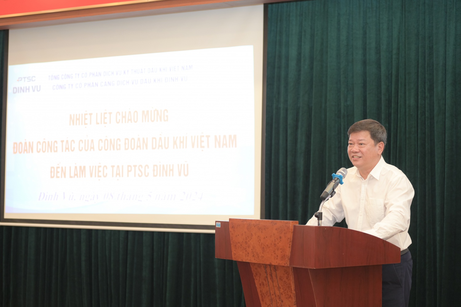 Một ngày nhiều ý nghĩa của những người làm công tác Công đoàn Một ngày nhiều ý nghĩa của những người làm công tác Công đoàn