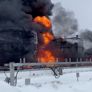 Nga đau đầu vì các nhà máy lọc dầu vẫn bị UAV của Ukraine tấn công