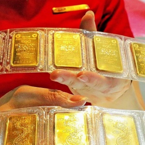 Đấu thầu thành công 8.100 lượng vàng miếng