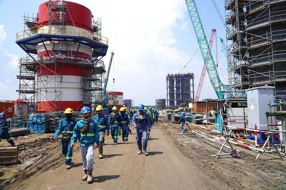 Công nhân lao động trên công trường dự án Điện Nhơn Trạch 3 và 4