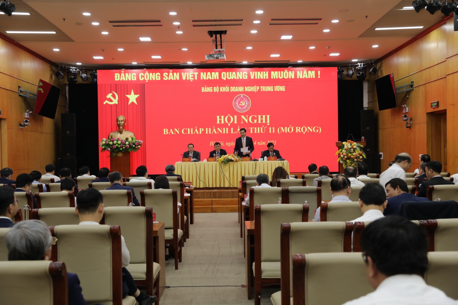 Petrovietnam sẽ thực hiện được khát vọng trở thành Tập đoàn Năng lượng xanh Petrovietnam sẽ thực hiện được khát vọng trở thành Tập đoàn năng lượng xanh