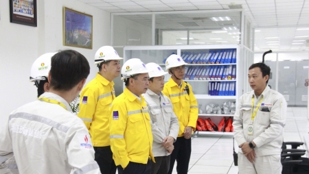 Hội Dầu khí Việt Nam làm việc với Hội Dầu khí Cà Mau và PVCFC
