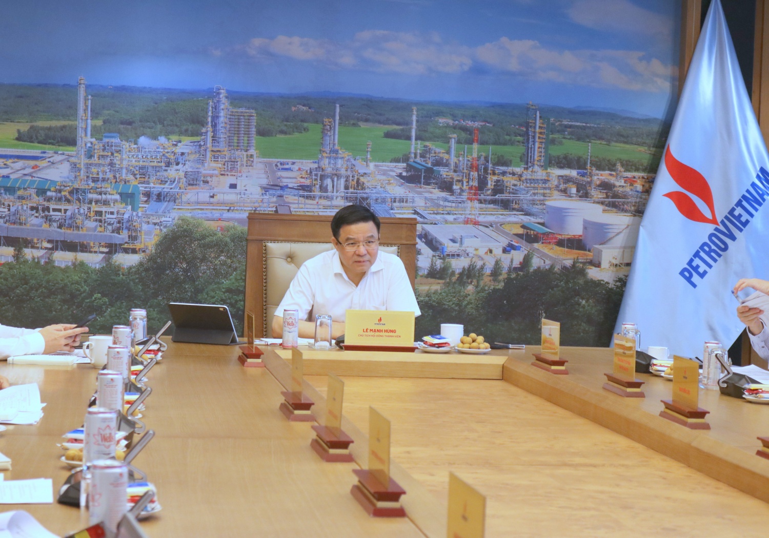 Chủ tịch HĐTV Petrovietnam Lê Mạnh Hùng làm việc với PVTrans về chiến lược, kế hoạch dài hạn