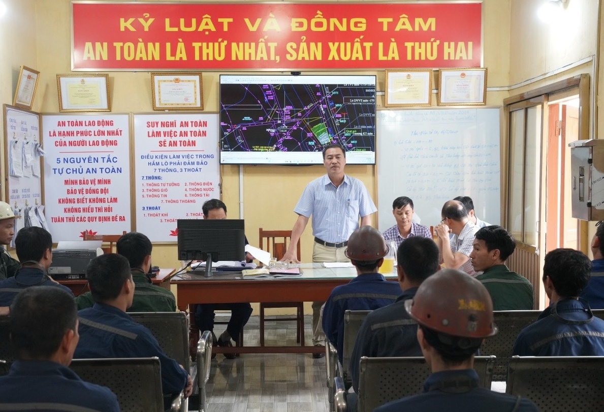 Than Quang Hanh tăng cường huấn luyện ATVSLĐ