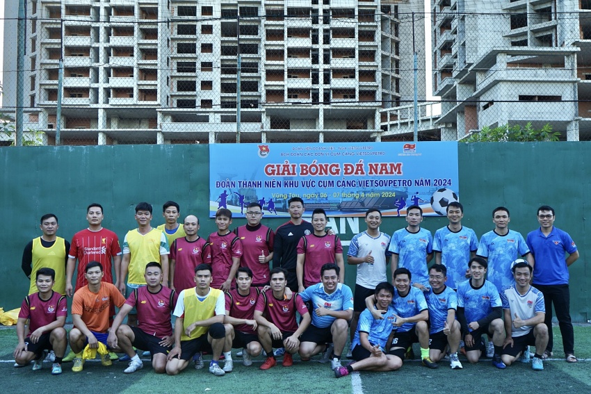 Hội nghị Ban Chấp hành Đoàn Vietsovpetro mở rộng, kỳ họp thứ 10 khóa X Hội nghị Ban Chấp hành Đoàn Vietsovpetro mở rộng, kỳ họp thứ 10 khóa X