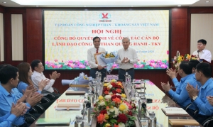 TKV công bố và trao quyết định bổ nhiệm Giám đốc Công ty Than Quang Hanh