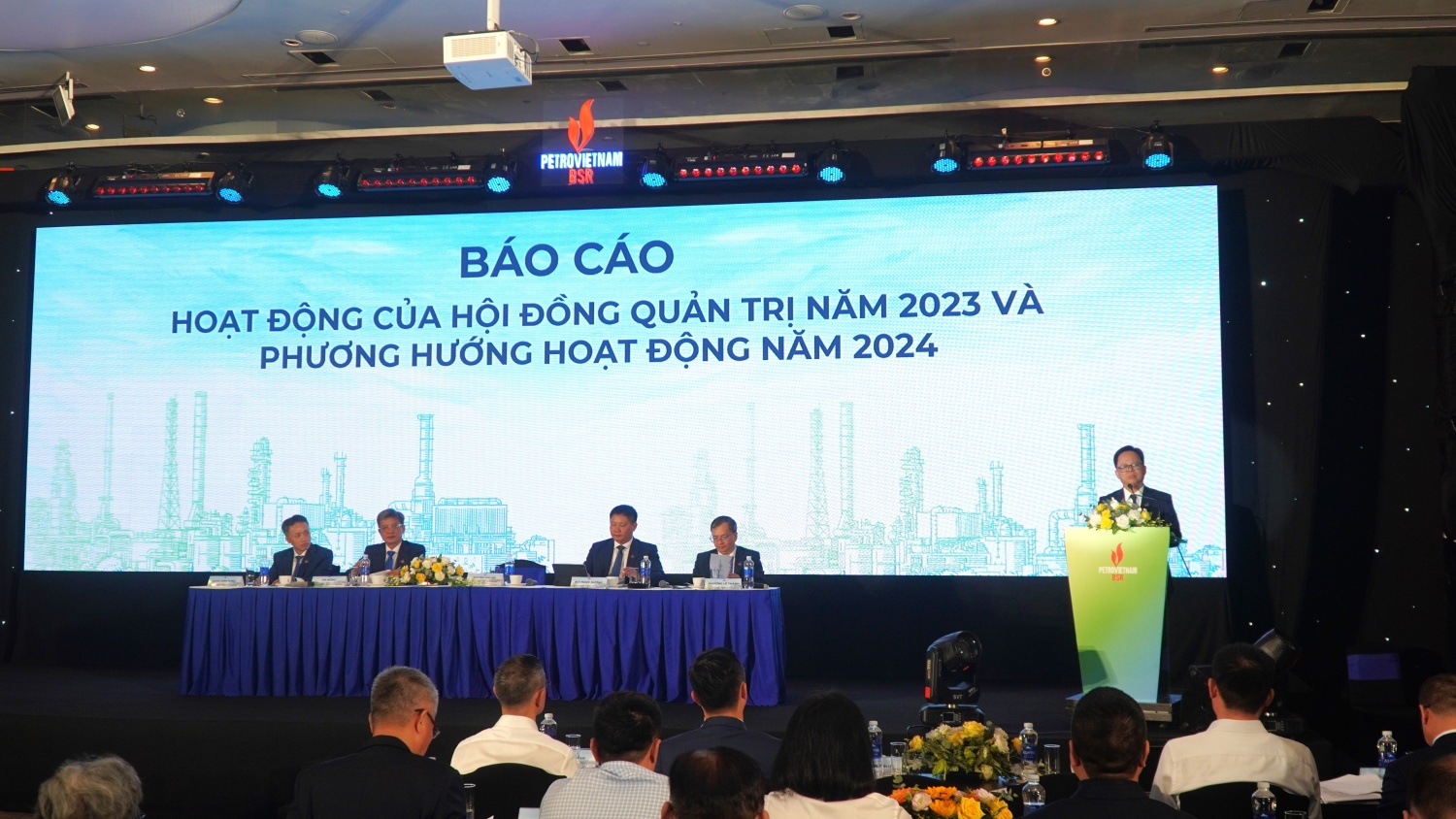 Các sự kiện nổi bật của Petrovietnam trong tuần từ ngày 19/5 đến 26/5/2024 Các sự kiện nổi bật của Petrovietnam trong tuần từ ngày 19/5 đến 26/5/2024