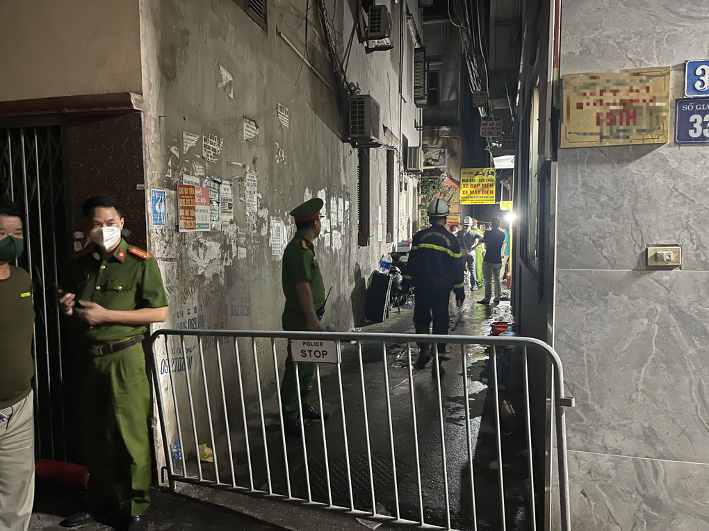 Cháy nhà trọ 5 tầng ở Hà Nội, 14 người chết - 3