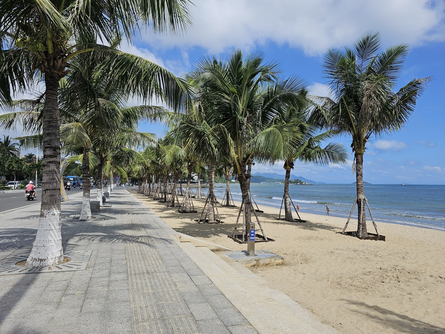 Nha Trang nằm trong top 8 bãi biển tuyệt vời nhất cho người nghỉ hưu