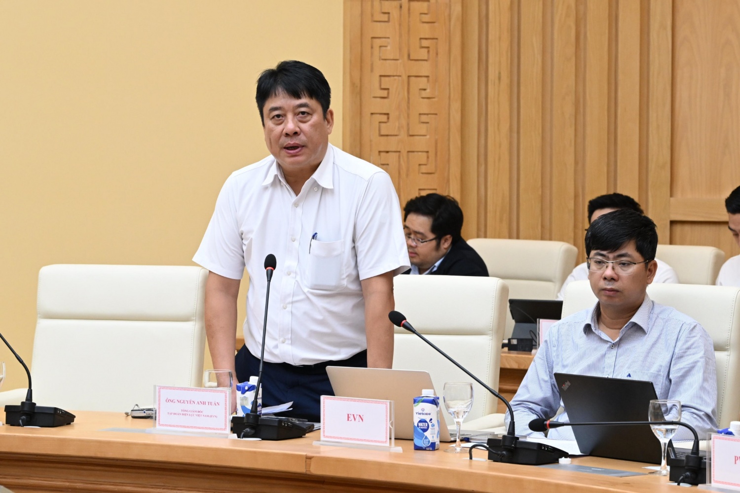 Bộ trưởng Nguyễn Hồng Diên: Tháo gỡ khó khăn, bảo đảm tiến độ các dự án điện khí