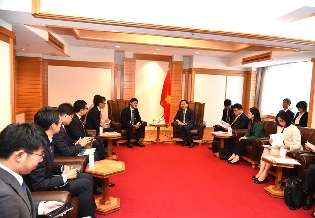 Phó Thủ tướng Lê Minh Khái tiếp các đối tác Nhật Bản, thúc đẩy đầu tư và thương mại giữa hai nước